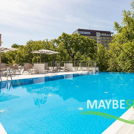 Maybesea Nadmorskie Tarasy A415 Kolberg Exterior foto